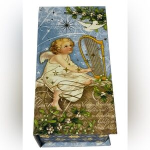 *FREE WITH PURCHASE* MUSICAL CHRISTMAS GIFT BOX WIND UP ANGEL